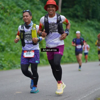 Runner Photo 5093903