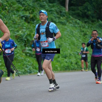 Runner Photo 5094301