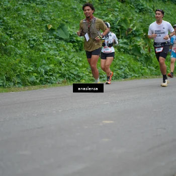 Runner Photo 5094794