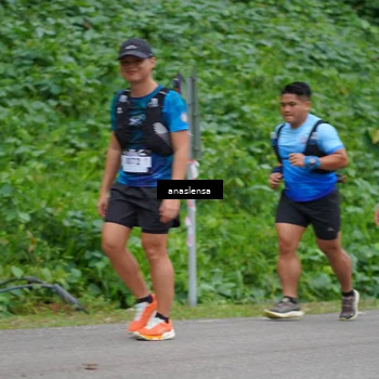 Runner Photo 5095861