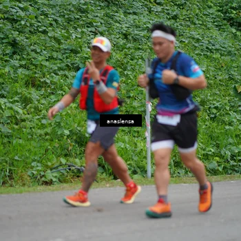 Runner Photo 5095925