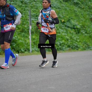 Runner Photo 5096043