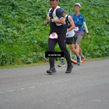 Runner Photo 5096201