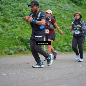Runner Photo 5097247