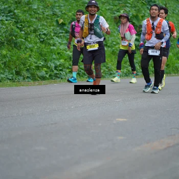 Runner Photo 5098943