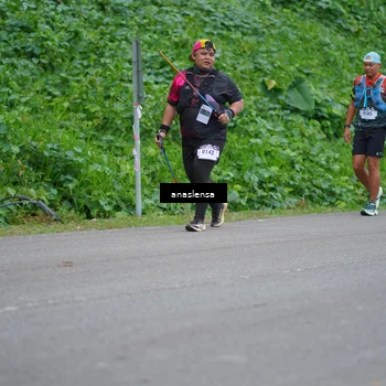 Runner Photo 5100072