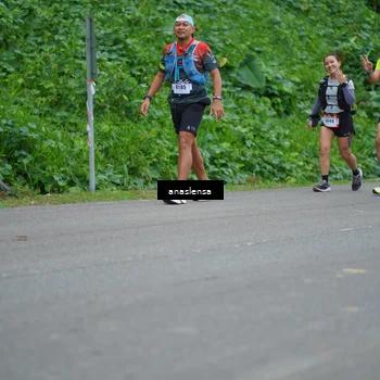 Runner Photo 5100078