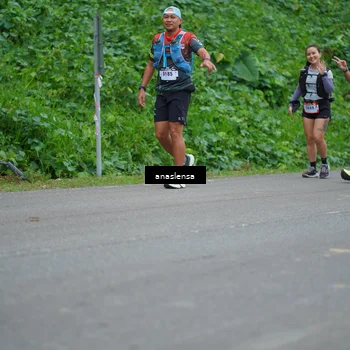 Runner Photo 5100095
