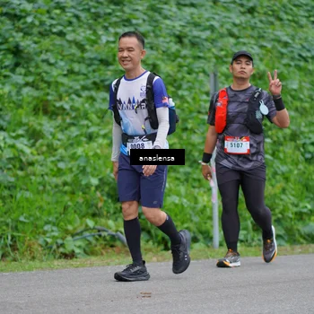Runner Photo 5100835