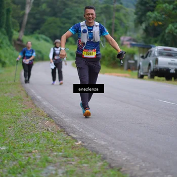 Runner Photo 5103346