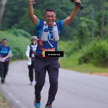 Runner Photo 5103405