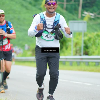 Runner Photo 5112025