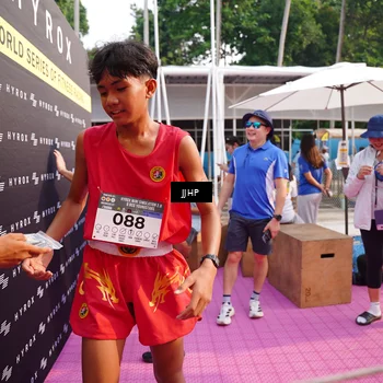 Runner Photo 5140728