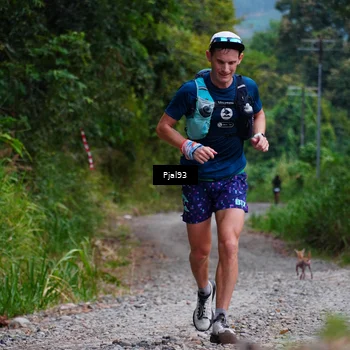 Runner Photo 5153663