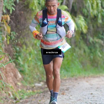 Runner Photo 5160424