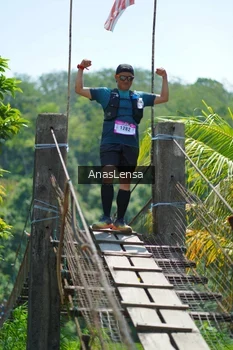 Runner Photo 5168790