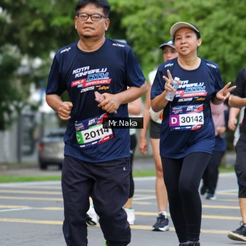 Runner Photo 51704