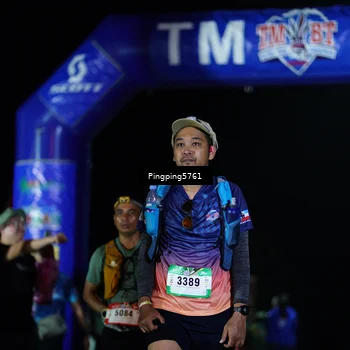 Runner Photo 5200100