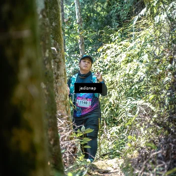 Runner Photo 5201500