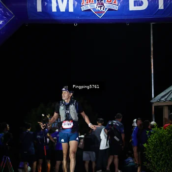 Runner Photo 5202400