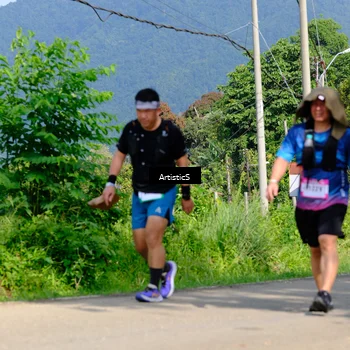 Runner Photo 5204660