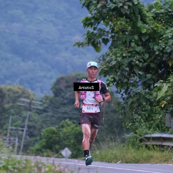 Runner Photo 5216250