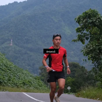 Runner Photo 5216254