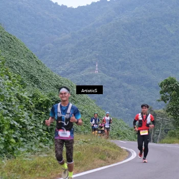 Runner Photo 5216439
