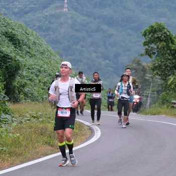 Runner Photo 5216530