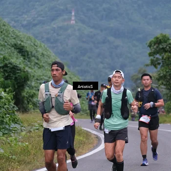 Runner Photo 5216544