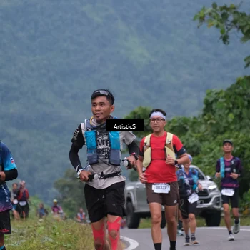 Runner Photo 5217003