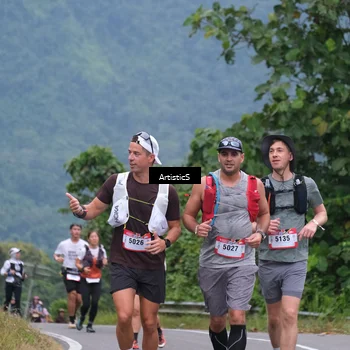 Runner Photo 5217093