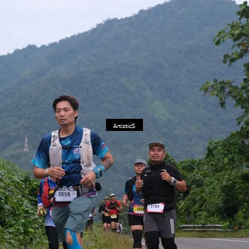 Runner Photo 5217578