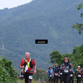 Runner Photo 5218170