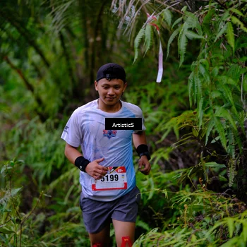 Runner Photo 5220211