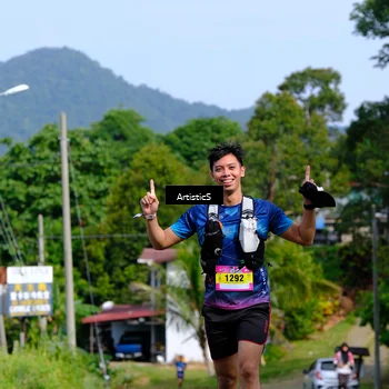 Runner Photo 5224243