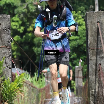 Runner Photo 5240005