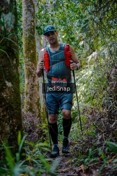 Runner Photo 5240012