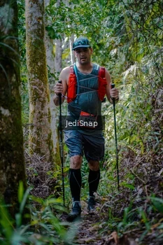 Runner Photo 5240015
