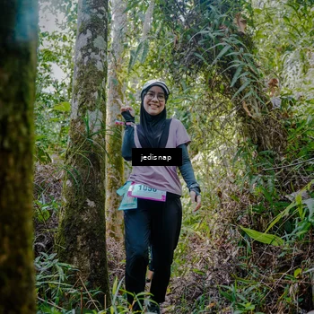 Runner Photo 5240423