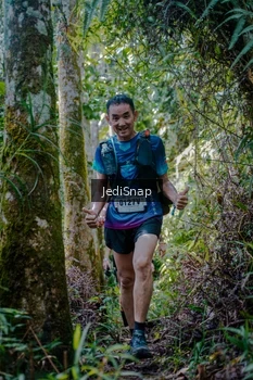 Runner Photo 5240544