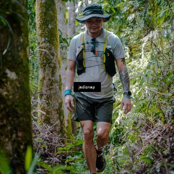 Runner Photo 5240997