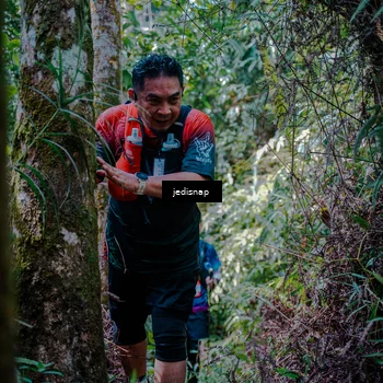 Runner Photo 5241235