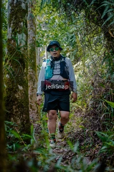 Runner Photo 5241873