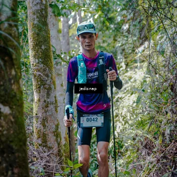Runner Photo 5242216