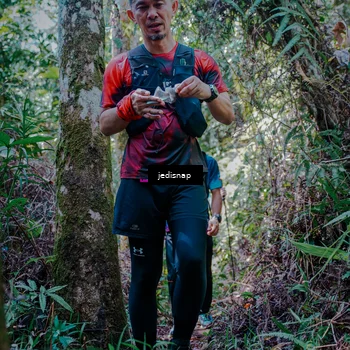 Runner Photo 5243039