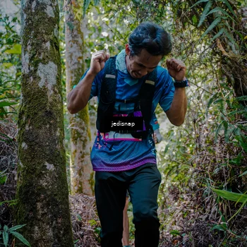 Runner Photo 5243046