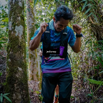 Runner Photo 5243048