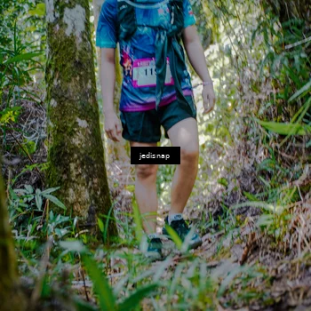 Runner Photo 5243100