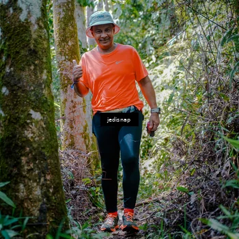 Runner Photo 5243300